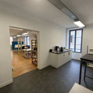 Espace indépendant 115 m² 16 postes Location bureau Rue du Tribunal Saint-Sever 40500 - photo 8